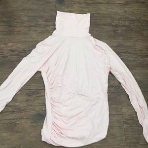 Red and pink turtle necks